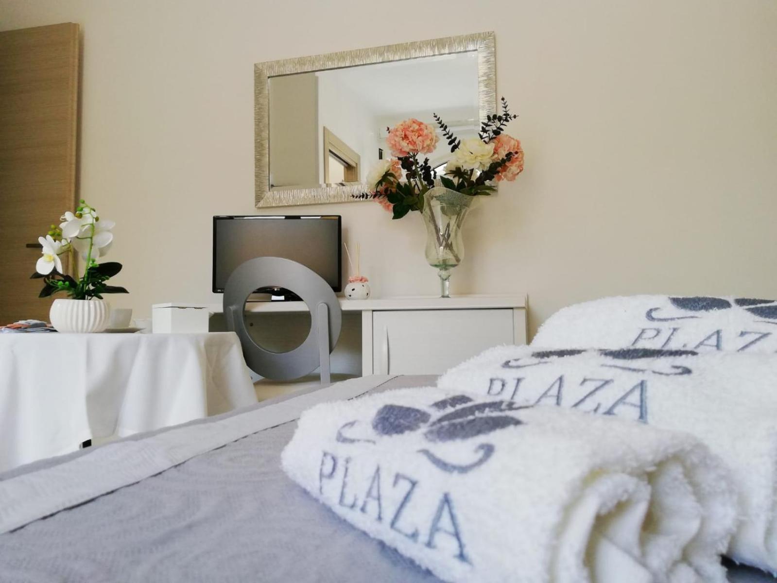 B&B Plaza Lampedusa Bagian luar foto