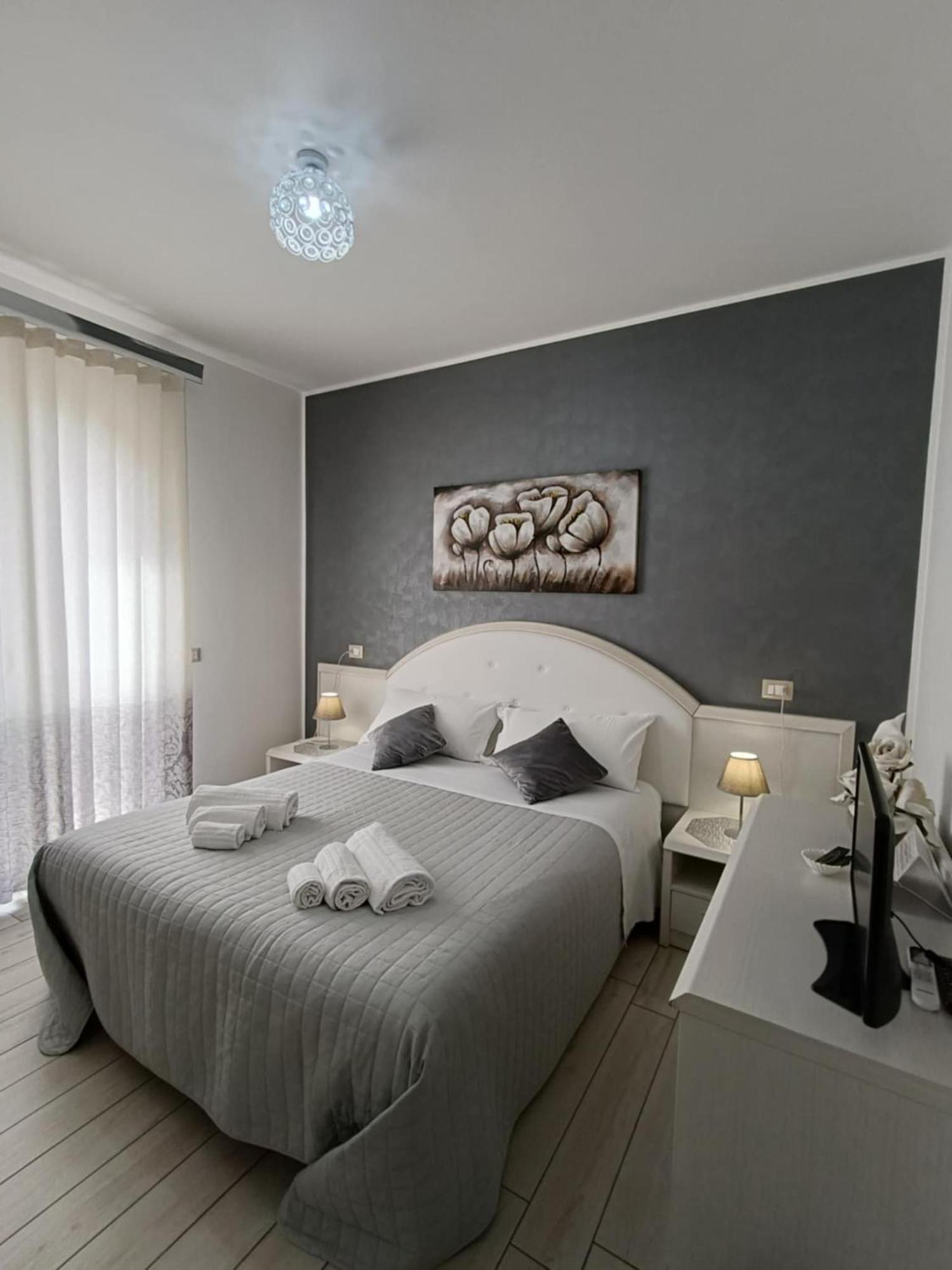 B&B Plaza Lampedusa Bagian luar foto