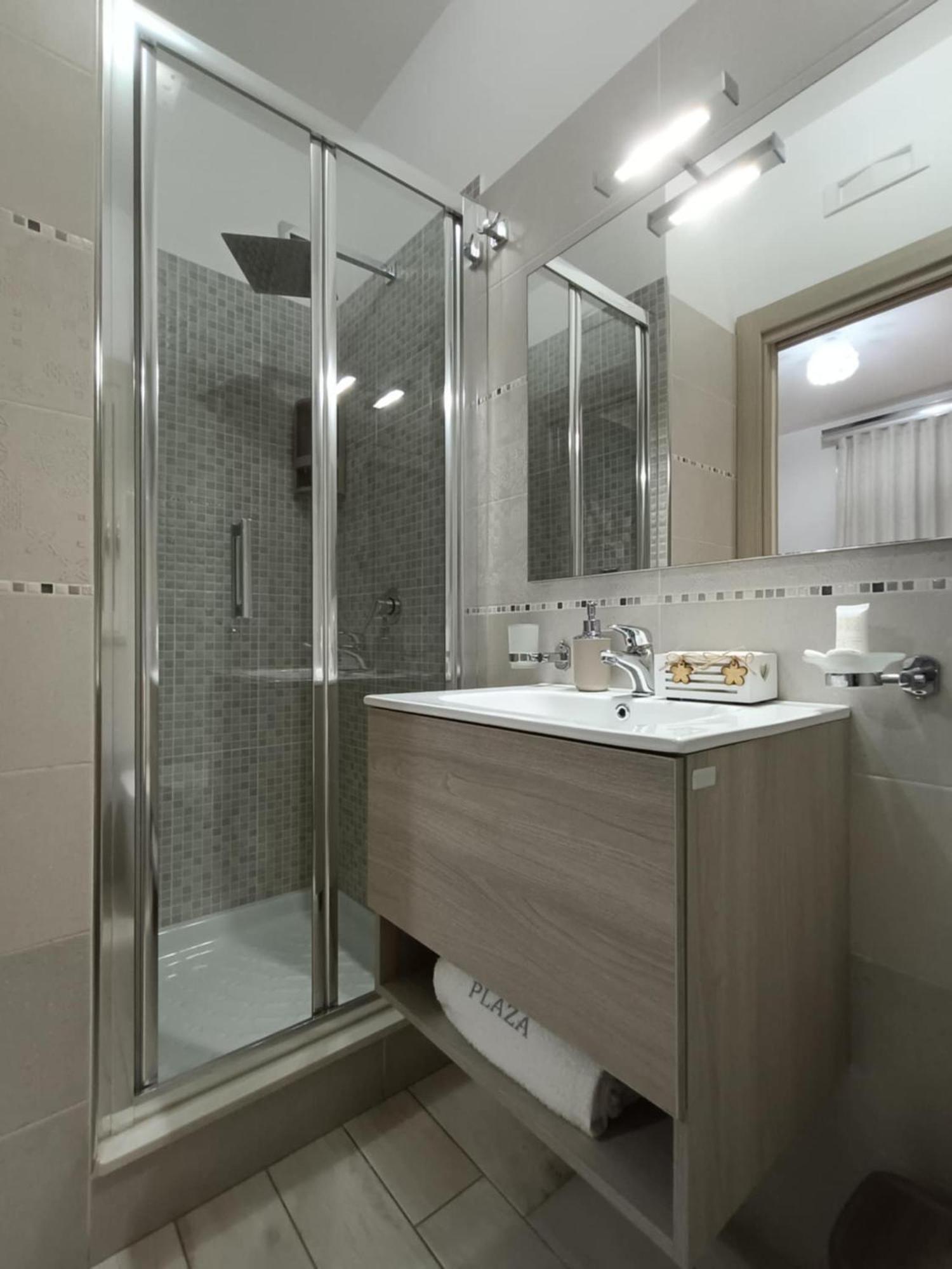 B&B Plaza Lampedusa Bagian luar foto